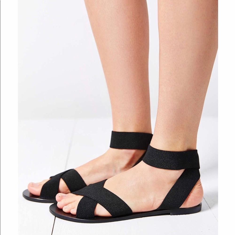 Alexa elastic sandal